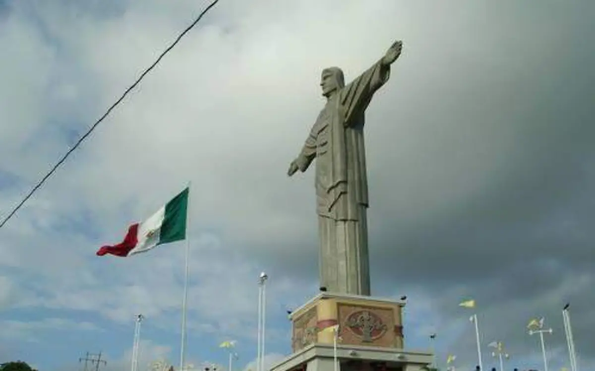 Cristo Redentor en Veracruz a pocas horas de Tampico 